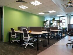 Odeon Towers (D7), Office #577725531